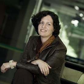 Portrait photograph of: Ana Cristina Rodrigues da Costa