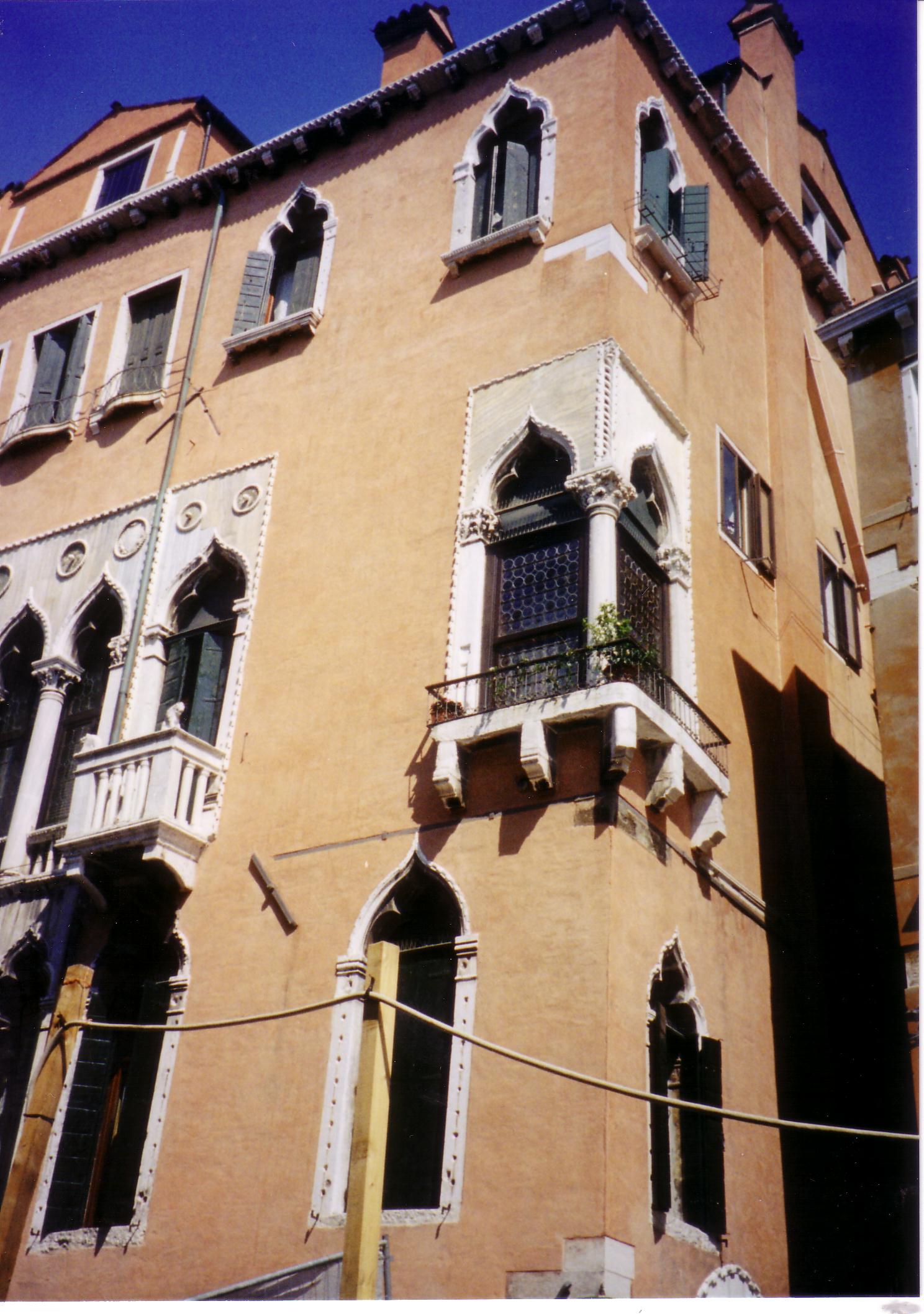 Palazzo Priuli from the Fondamenta de L Osmarin Right corner window.  (Castello 4979a)