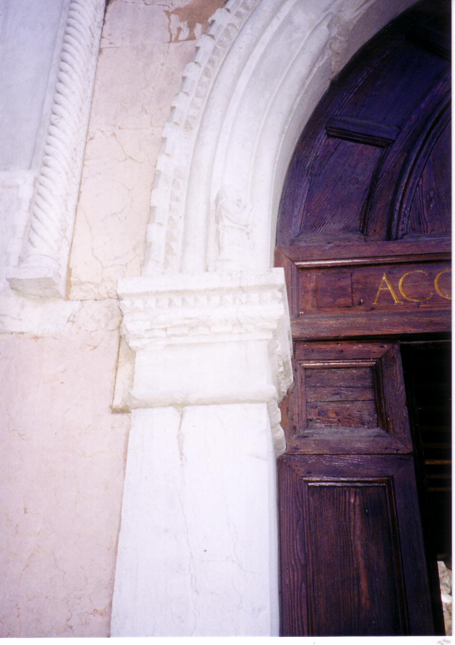 Door: Accademia di Bell Arti