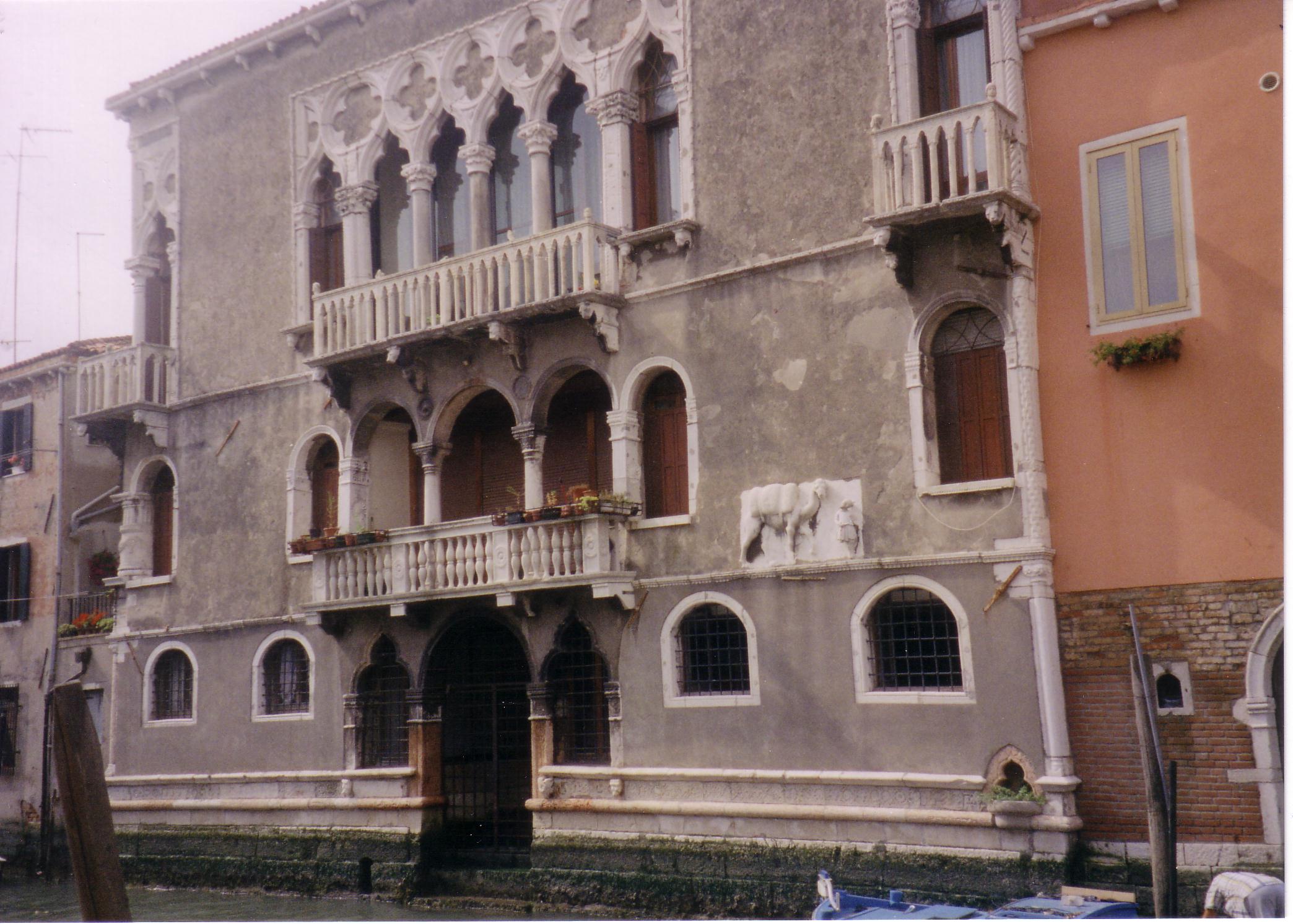 House No 73, Palazzo Mastelli Spada, facade on the Rio Madonna dell Orto. Known as del Cammello(Cannaregio 3381).