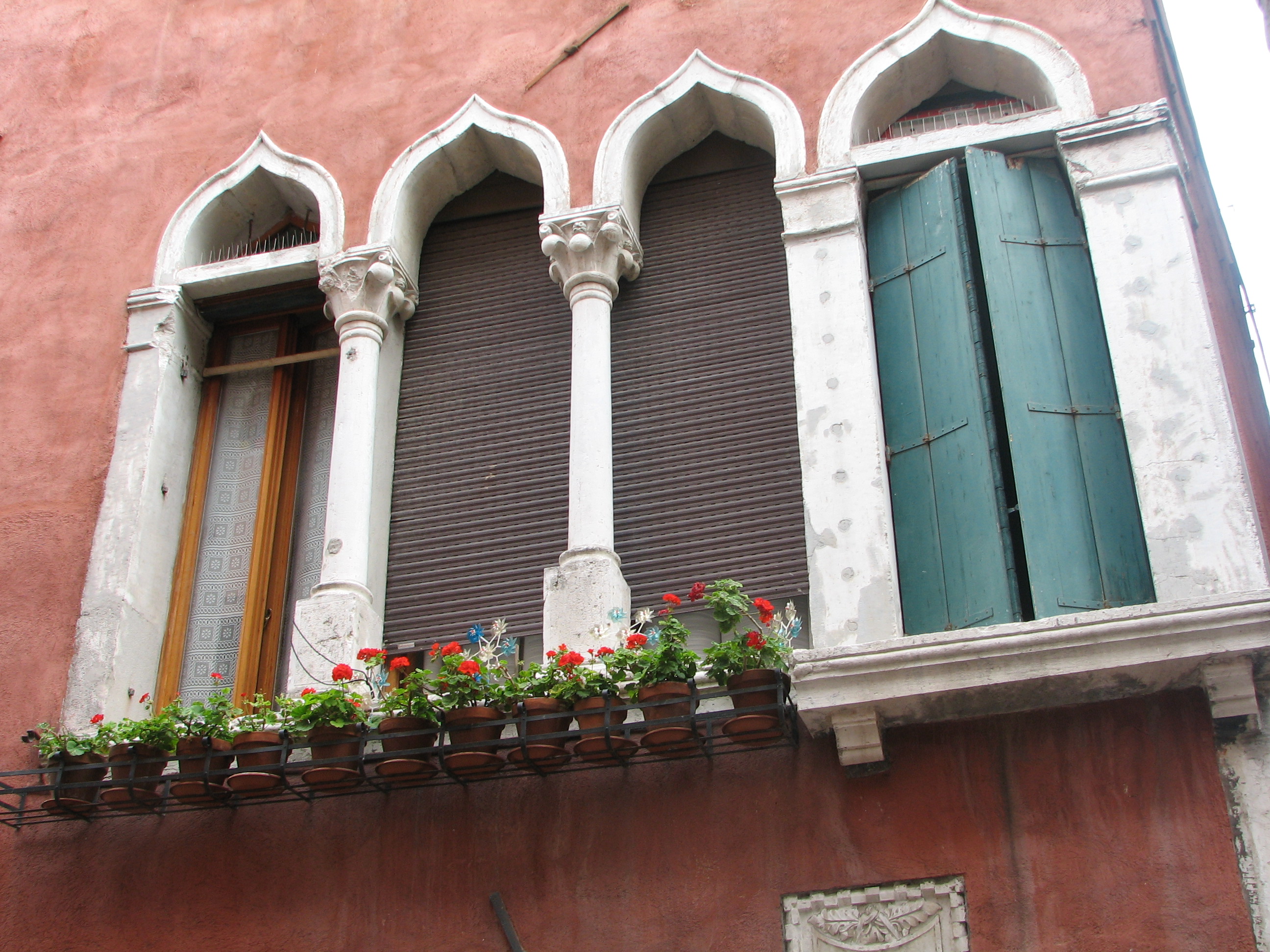 House No 82 at Ponte della Corona (Castello 4743)