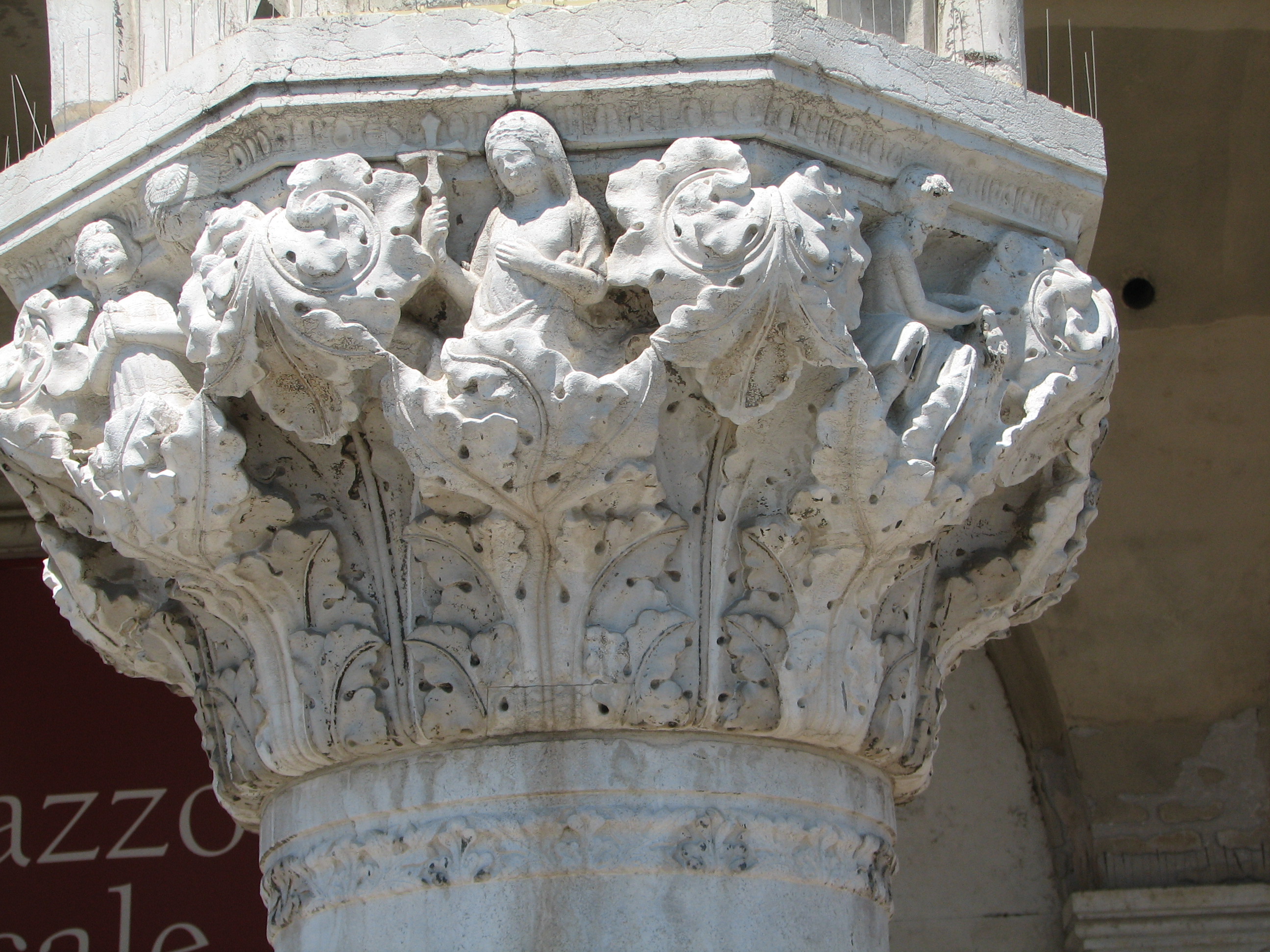 Lower Capitals of the Ducal Palace (Molo faade) No 9 (28) Virtues