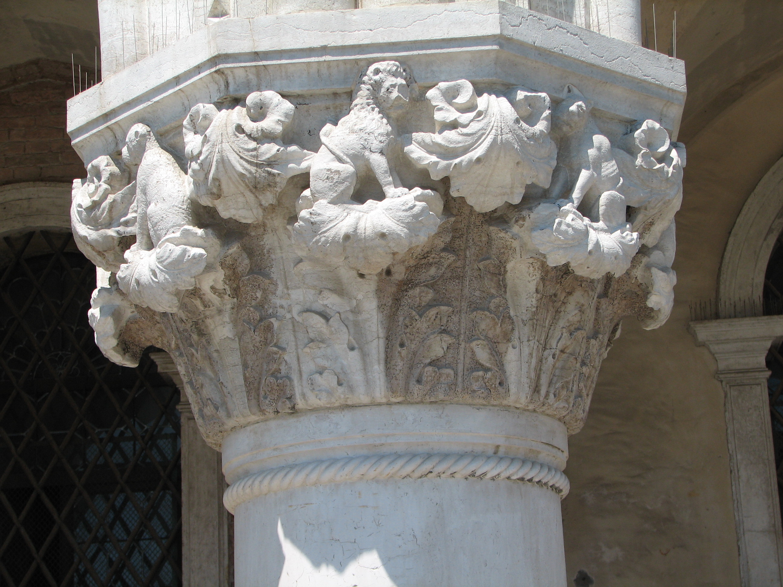 Capitals of Ducal Palace (Molo facade) No 14 (23) Animals