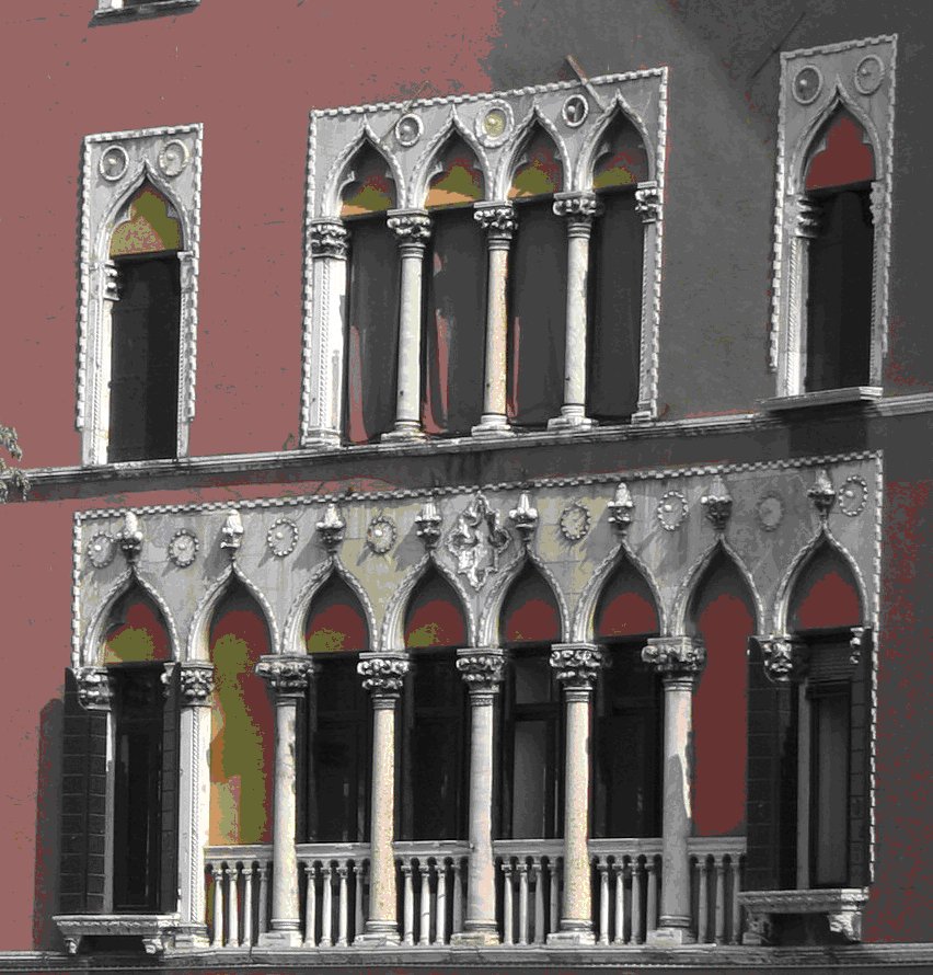 Palazzo Soranzo a San Polo, the house to the right with 6th Order windows on the first floor and 5th Order windows on the second floor For details of the original photograph see here